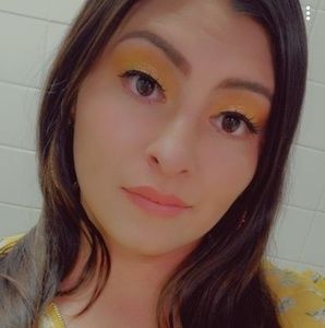 Meet your Posher, Jenni